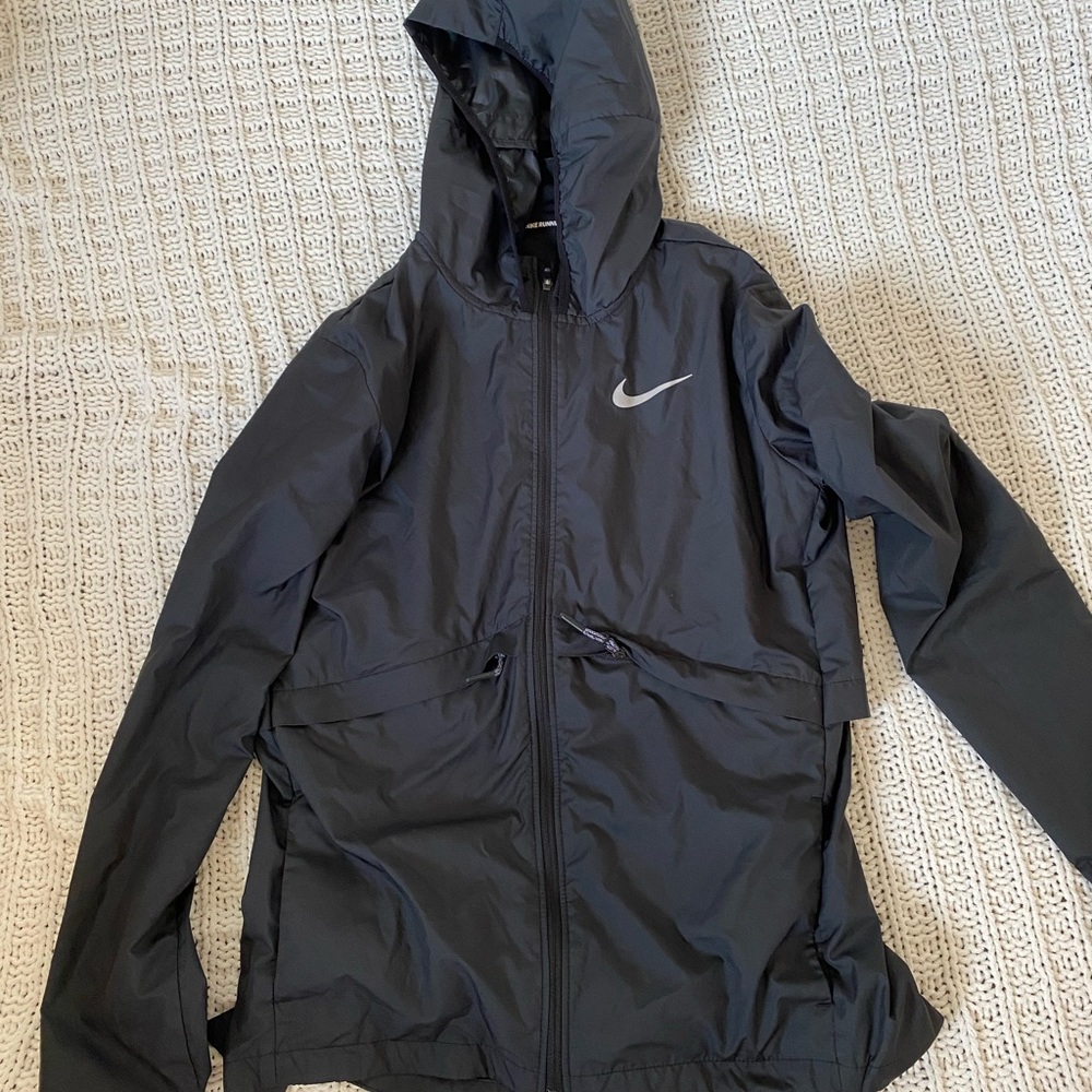 sold black nike windbreaker